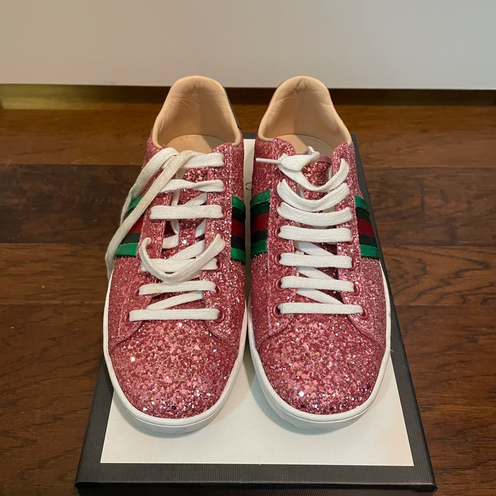 Gucci Pink Glitter Sneaker